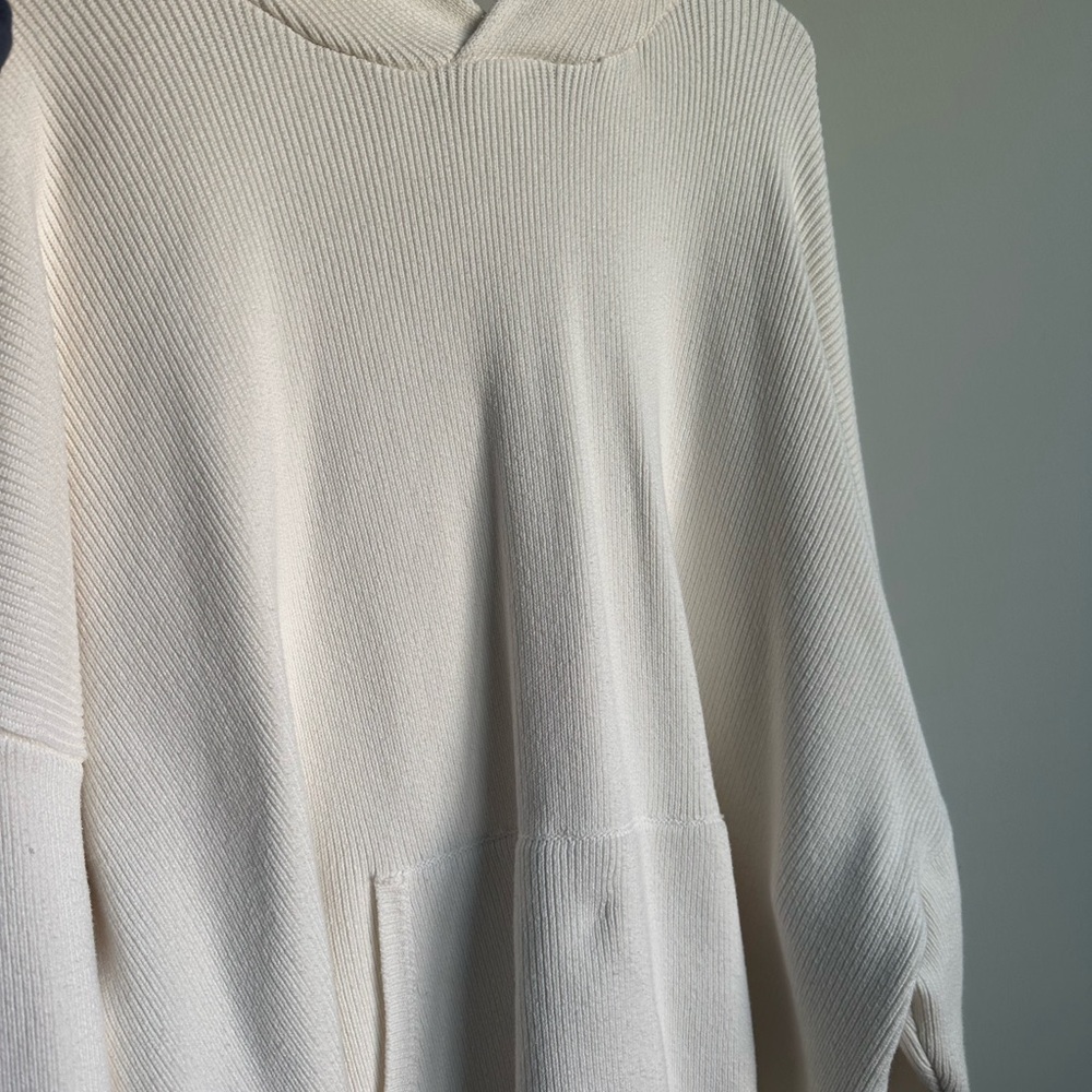 Alo Cashmere Sweatshirt